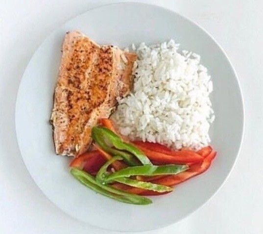 Dengeli beslenme kapsamında örnek bir öğle yemeği